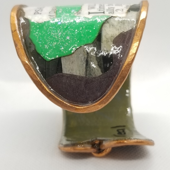 Psalms 34 Cuff - Picture 12 of 15